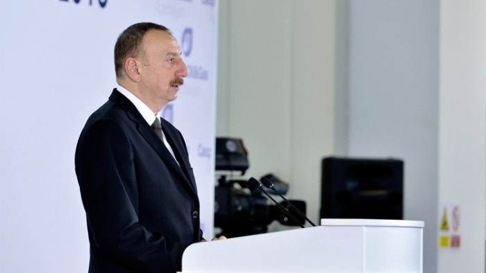 Ilham Aliyev: ``Armenier zerstören Moscheen, Aserbaidschan restaurierte die armenische Kirche ``